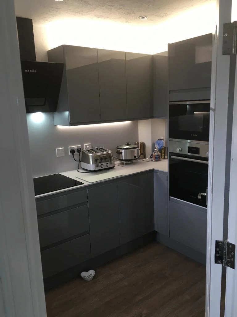 bespoke kitchens in wood