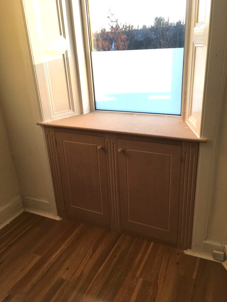 window seat hand made in wood copy
